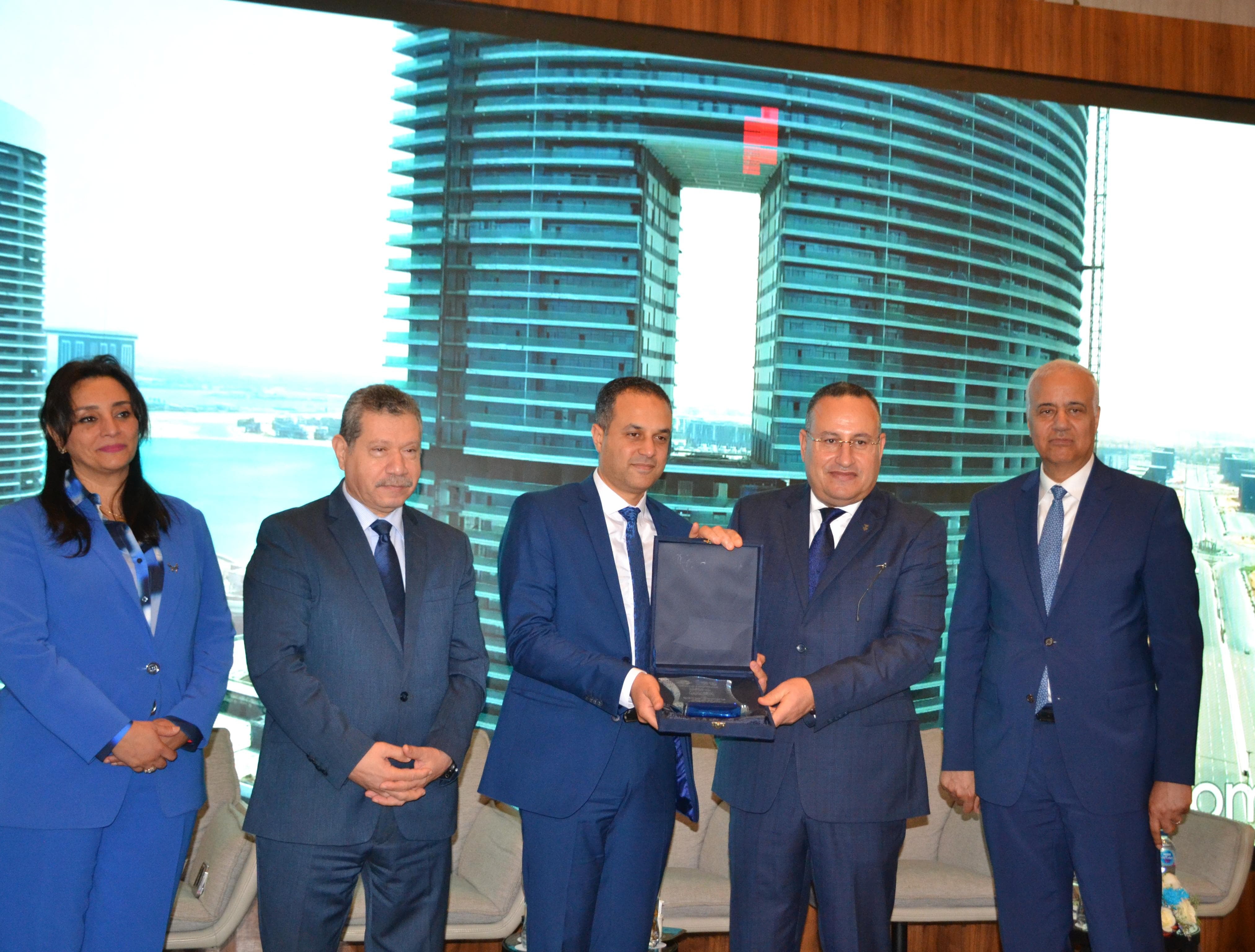 36266177 b509 4b53 b2d0 2fcc6faab7f9