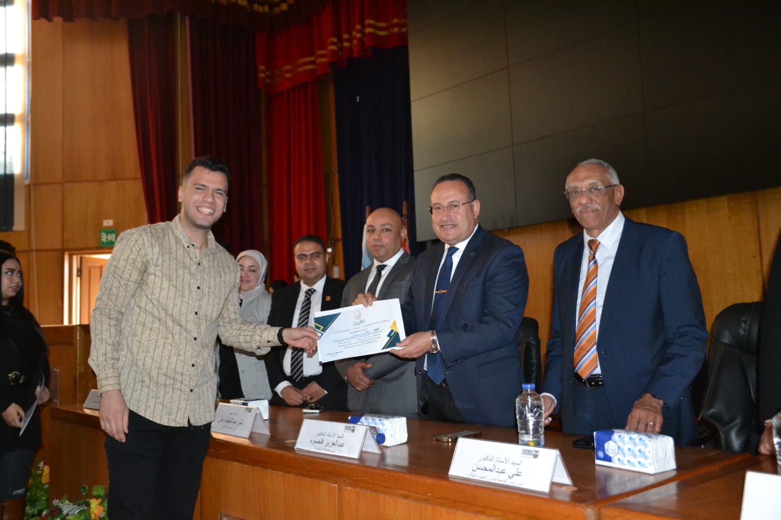 422601242 789698063196924 4032428892932467443 n