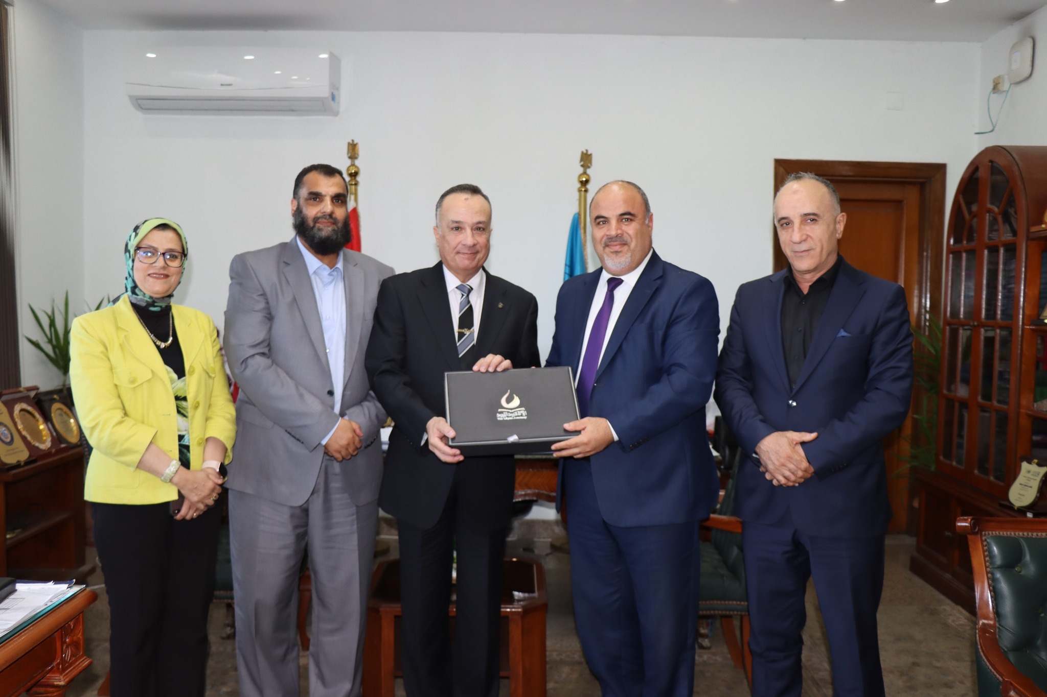 556031955 1226852609481465 6730976776479888249 n