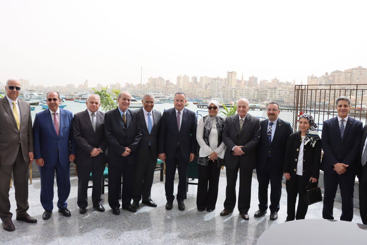 654788327 1374295991403792 1597169413651778470 n