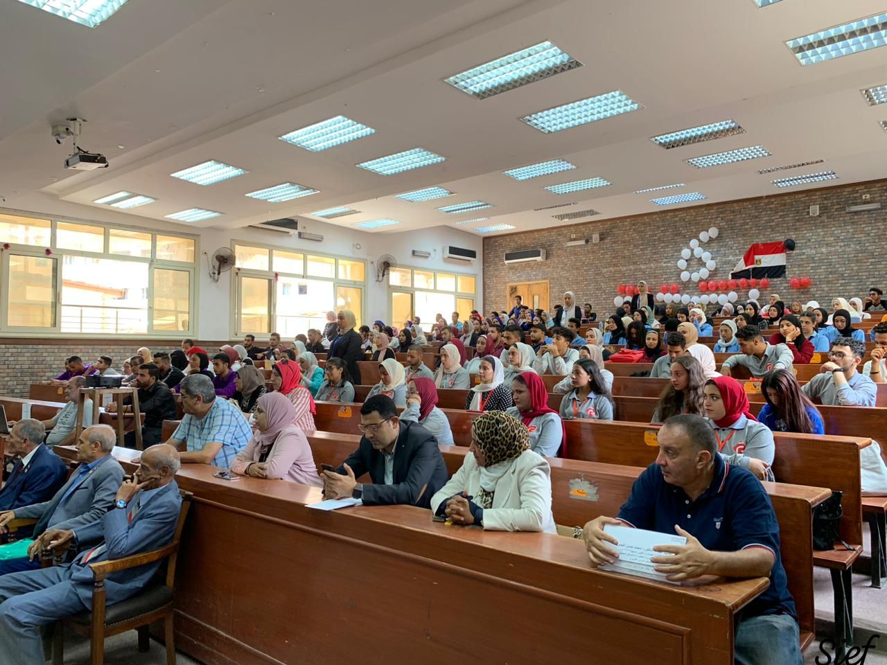 6a9610ce d274 4f49 9b52 28d9f08018fc