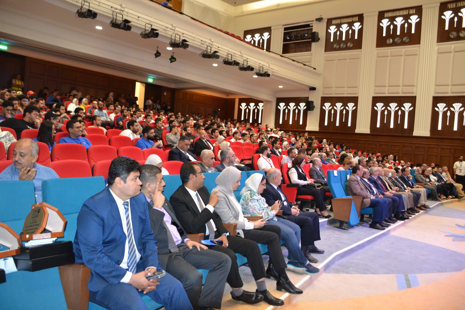 910db924 edca 4b8e 96e0 c194e9b7d8be