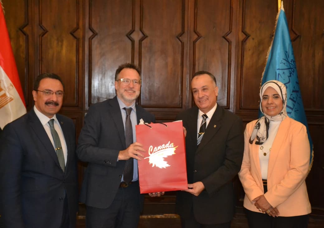 b71dc5e1 32fe 4aed a22c ca5d799298c1