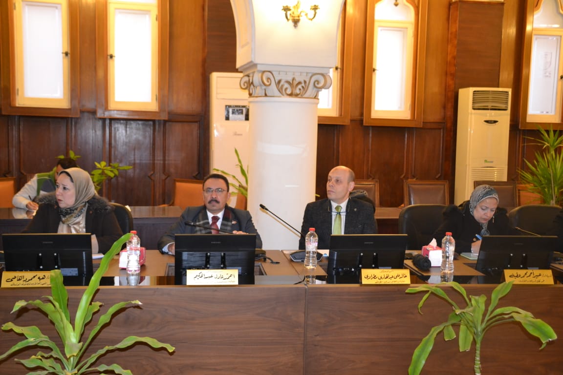 c7df9e42 dc89 488c b100 30cf2d1a3ca7