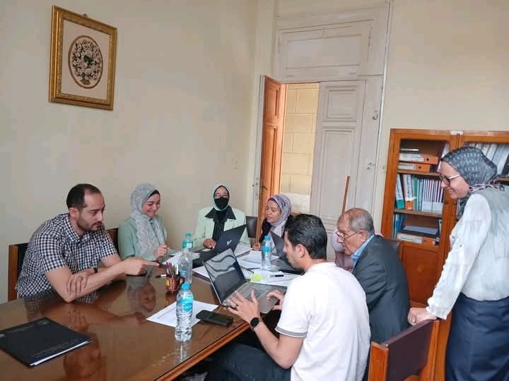 e730e92d dd6c 4a2d 942f 37156fcc389d