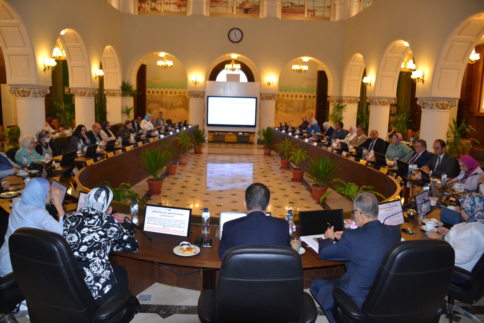 f90cc4e3 6916 4d8f 9083 b55c3496e1a2