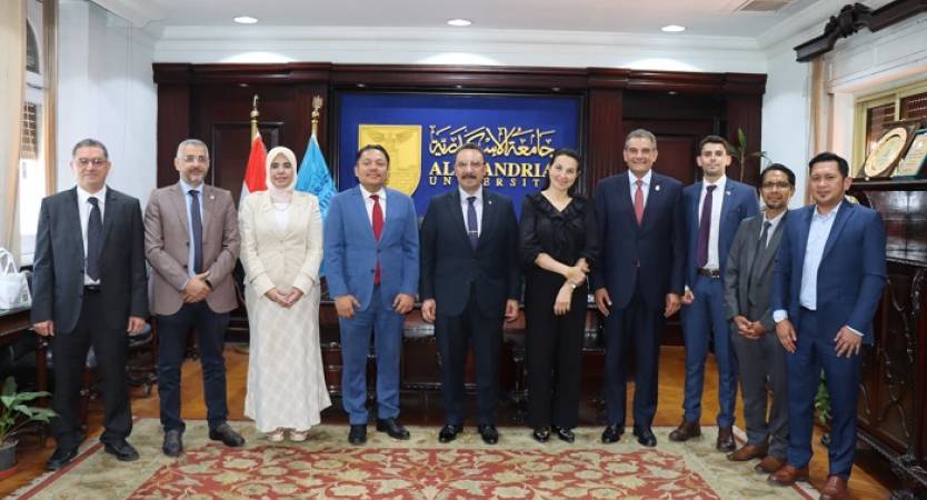  Alexandria University Receives Malaysian Ambassador to Discuss Cooperation and Kuala Lumpur Branch